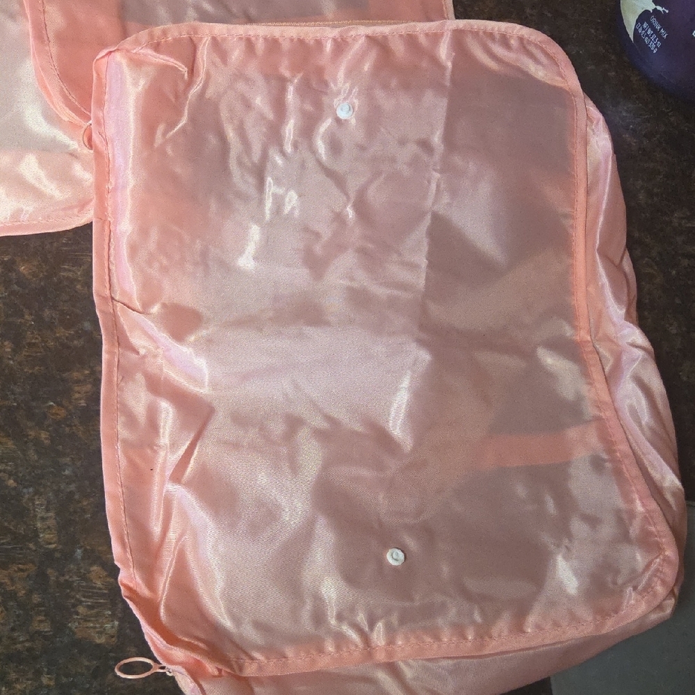 Pink Travel Organizer Set - Picture 3 of 16